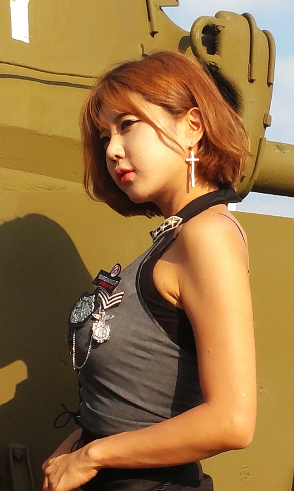 韩国顶级Showgirl许允美 釜山坦克世界 1